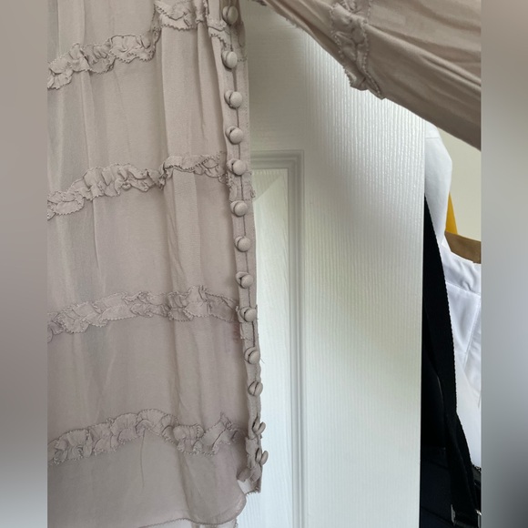 Size medium women’s blouse with button and ruffle detail.  Includes under shirt - Picture 3 of 7